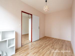 Pronájem bytu 2+kk, Praha - Troja, Hnězdenská, 35 m2