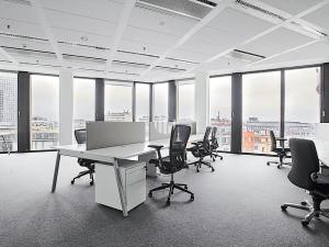 Pronájem kanceláře, Praha - Nusle, Pikrtova, 989 m2