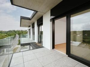 Pronájem bytu 1+kk, Praha - Modřany, Československého exilu, 29 m2
