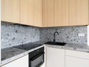 Pronájem bytu 1+kk, Praha - Modřany, Československého exilu, 29 m2
