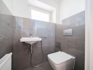 Pronájem bytu 3+kk, Praha - Vinohrady, Slezská, 97 m2