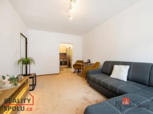 Prodej bytu 2+1, Praha - Ruzyně, U valu, 41 m2