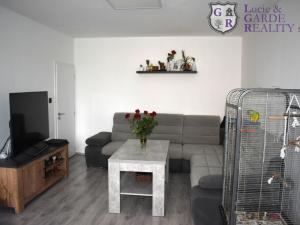 Prodej bytu 2+1, Hluboká nad Vltavou, Fügnerova, 59 m2