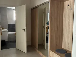 Pronájem bytu 2+kk, Praha - Žižkov, Dagmar Burešové, 56 m2