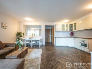 Pronájem bytu 3+kk, Praha - Vinohrady, Záhřebská, 68 m2