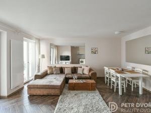 Pronájem bytu 3+kk, Praha - Vinohrady, Záhřebská, 68 m2