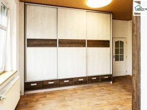 Prodej bytu 3+1, Cheb, Tylova, 82 m2