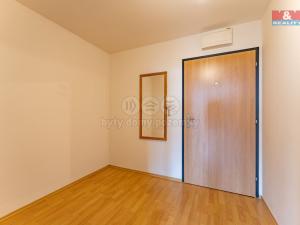 Prodej bytu 1+kk, Hostivice, Žitná, 43 m2