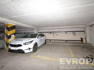 Prodej garážového stání, Praha - Krč, Štúrova, 14 m2