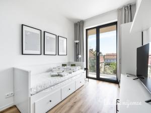 Pronájem bytu 1+kk, Praha - Kyje, Za černým mostem, 24 m2