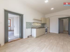 Prodej bytu 2+1, Snědovice, 85 m2