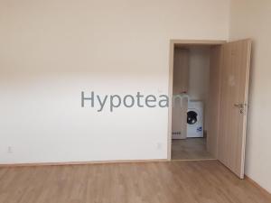 Pronájem bytu 2+1, Ústí nad Labem - Ústí nad Labem-centrum, Jateční, 63 m2