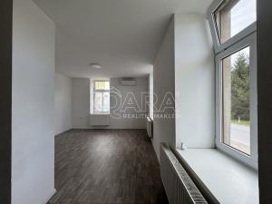 Pronájem bytu 1+1, Nová Bystřice, Vídeňská, 38 m2