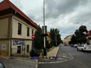 Pronájem kanceláře, Žatec, třída Obránců míru, 38 m2