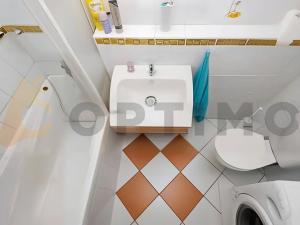 Pronájem bytu 1+kk, Praha - Kyje, Za černým mostem, 34 m2