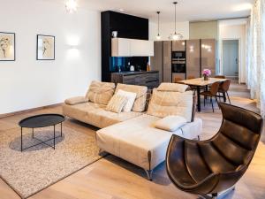 Pronájem bytu 3+kk, Praha, Truhlářská, 130 m2