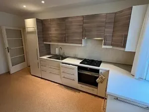 Pronájem bytu 3+1, Praha - Radlice, Na Farkáně I, 140 m2
