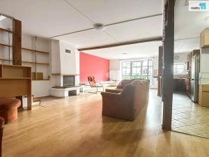 Pronájem bytu 4+kk, Kroměříž, Riegrovo náměstí, 148 m2