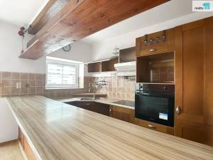 Pronájem bytu 4+kk, Kroměříž, Riegrovo náměstí, 148 m2