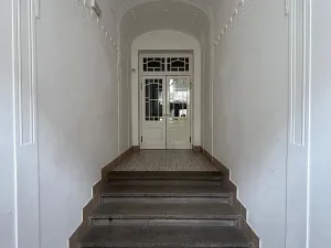 Pronájem bytu 1+kk, Praha - Žižkov, Slavíkova, 27 m2