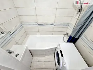 Pronájem bytu 2+1, Plzeň - Jižní Předměstí, Alešova, 50 m2