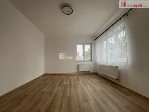 Pronájem bytu 2+1, Velvary, Na Průhoně, 70 m2