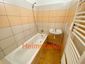 Pronájem bytu 1+1, Ostrava - Poruba, Havlíčkovo náměstí, 40 m2