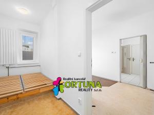Prodej bytu 2+1, České Budějovice - České Budějovice 6, Žižkova tř., 73 m2