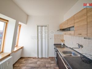 Prodej bytu 4+1, Hranice - Hranice I-Město, Kpt. Jaroše, 97 m2