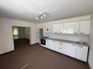 Pronájem bytu 2+1, Uničov, Pionýrů, 53 m2