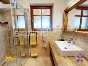 Pronájem chaty, Velké Karlovice, 100 m2