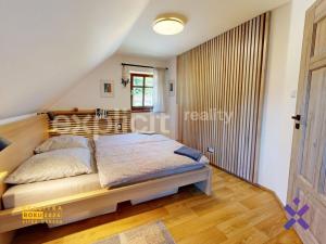 Pronájem chaty, Velké Karlovice, 100 m2