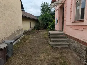 Dražba rodinného domu, Janov, 326 m2