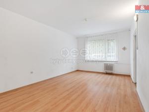 Prodej bytu 2+1, Ústí nad Labem - Střekov, Jeseninova, 64 m2