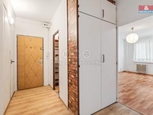Prodej bytu 2+1, Ústí nad Labem - Střekov, Jeseninova, 64 m2