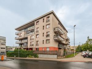 Pronájem bytu 2+kk, Praha - Vysočany, Jana Přibíka, 64 m2