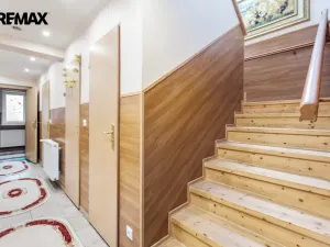 Prodej zemědělské usedlosti, Nová Role - Mezirolí, 900 m2