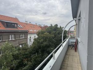 Pronájem bytu 2+1, Praha - Smíchov, Na Březince, 64 m2