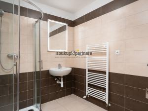 Pronájem bytu 2+kk, Jesenice, Cedrová, 69 m2