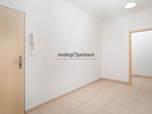 Pronájem bytu 2+kk, Jesenice, Cedrová, 69 m2