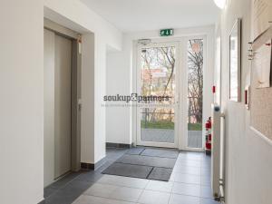 Pronájem bytu 2+kk, Jesenice, Cedrová, 69 m2