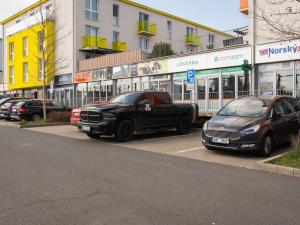 Pronájem bytu 2+kk, Jesenice, Cedrová, 69 m2