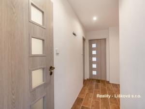 Prodej bytu 2+1, Ústí nad Labem - Střekov, Kozinova, 54 m2