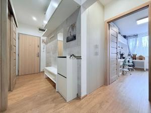 Prodej bytu 3+1, Ostrava, Rezkova, 68 m2