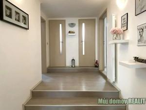 Pronájem bytu 3+kk, Praha - Střešovice, U střešovických hřišť, 95 m2