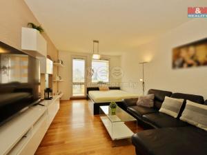 Prodej bytu 3+1, Praha - Háje, Hekrova, 74 m2