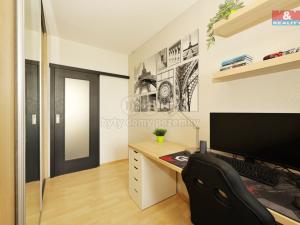 Prodej bytu 3+1, Praha - Háje, Hekrova, 74 m2