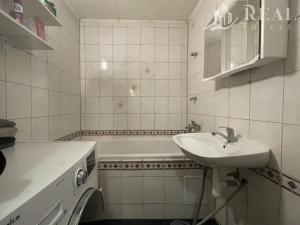 Prodej bytu 3+1, Krupka - Maršov, Dukelských hrdinů, 73 m2