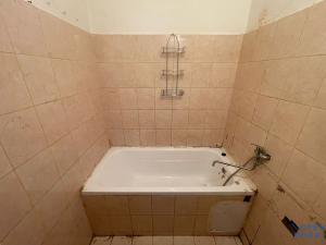 Pronájem bytu 2+1, Kadaň, U Stadionu, 51 m2