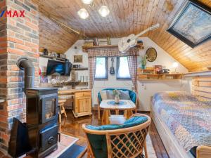 Prodej rodinného domu, Všechlapy, 200 m2